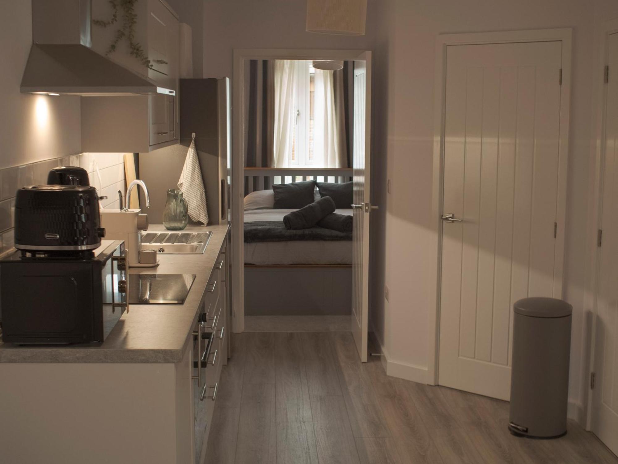 Brand New Flat 5 With Free Parking And Fast Wifi Apartment Йорк Екстериор снимка